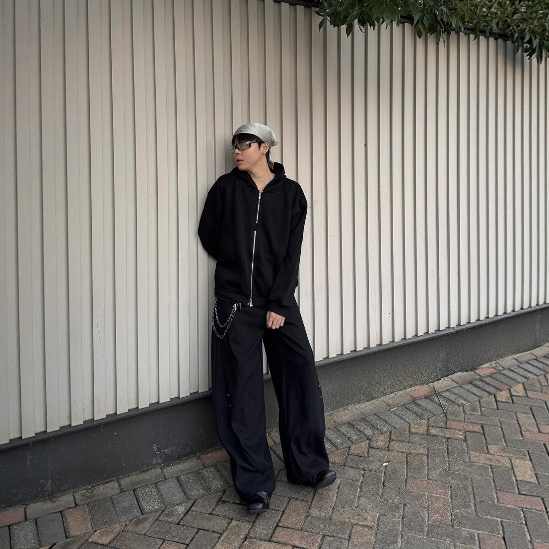 MilkMan Minimal Zip Hoodie